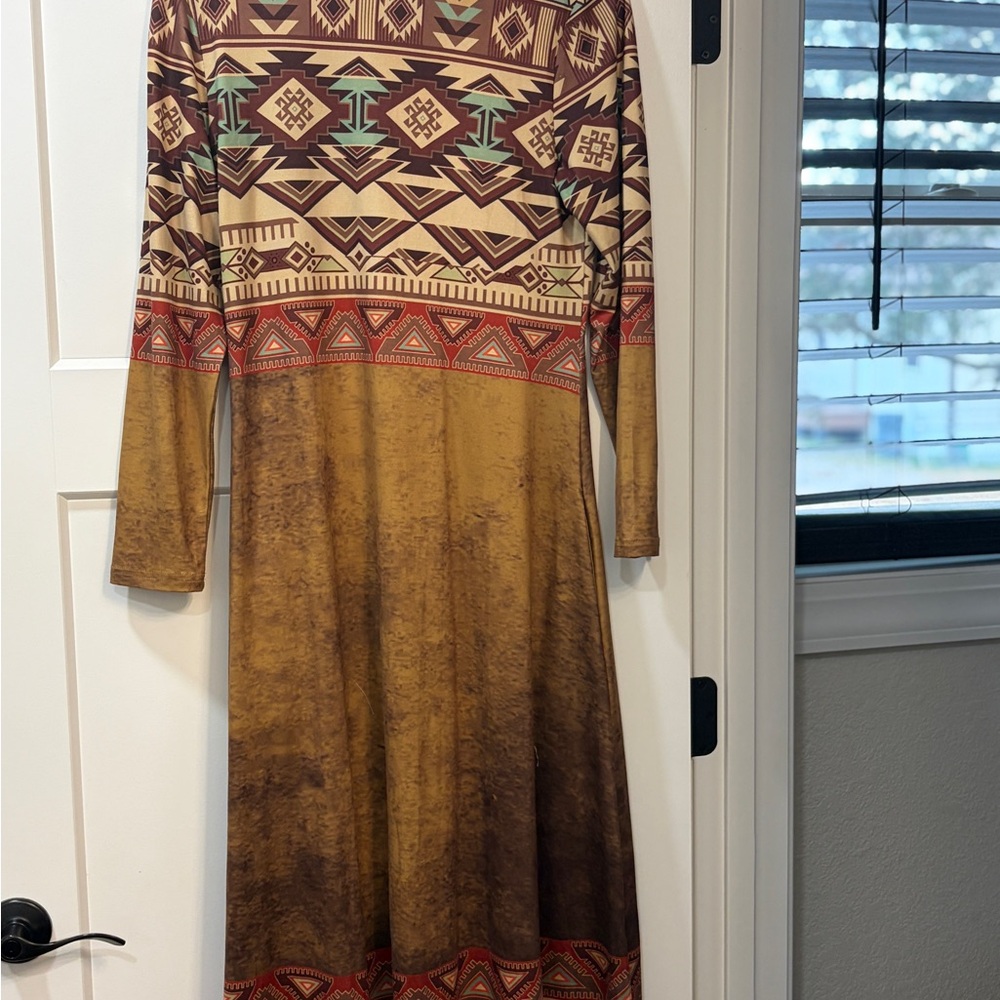 Bohemian Aztec-Print Long Sleeve Maxi Dress in Mustard Brown - sm